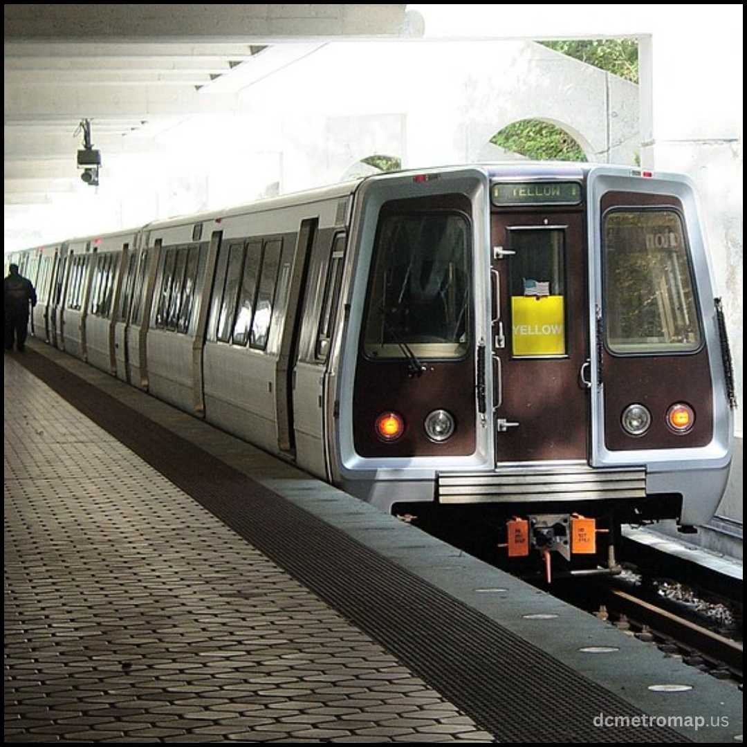 Huntington Metro Station to Washington DC